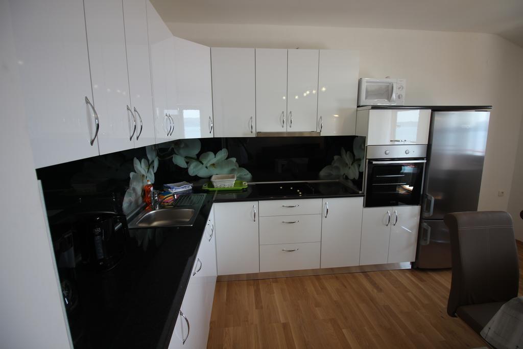 Apartments Manda Нови-Винодолски Экстерьер фото